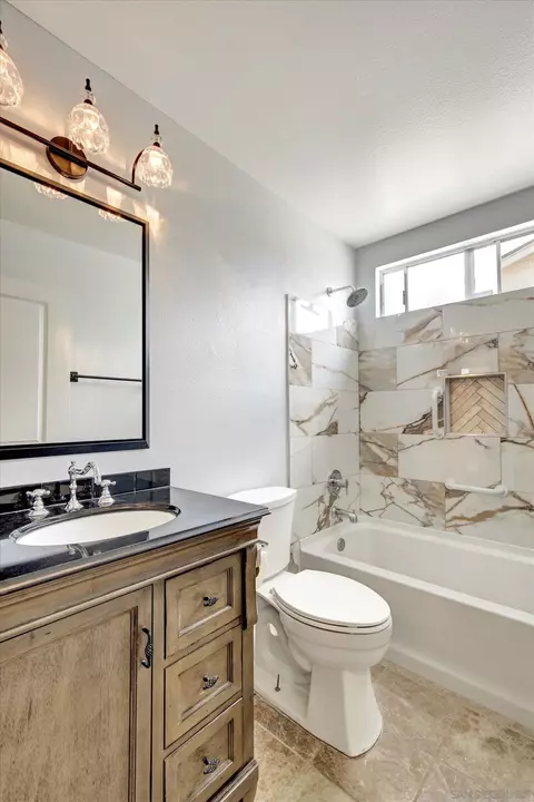 Bath - 3956 San Pablo Ave, Oceanside, CA 92057 photo 4 of 4