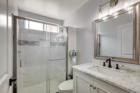 Bath - 3956 San Pablo Ave, Oceanside, CA 92057 photo 1 of 4