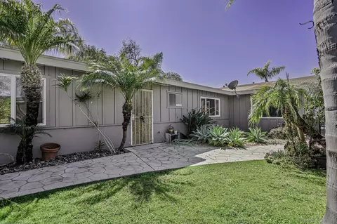 2018-2020 Glasgow Ave, Cardiff, CA 92007