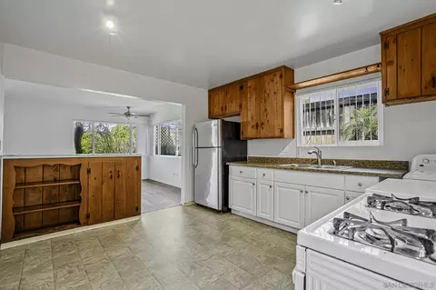 Kitchen - 2018-2020 Glasgow Ave, Cardiff, CA 92007 photo 2 of 4