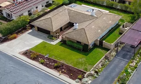 2760 Secret Lake Ln, Fallbrook, CA 92028 photo 5