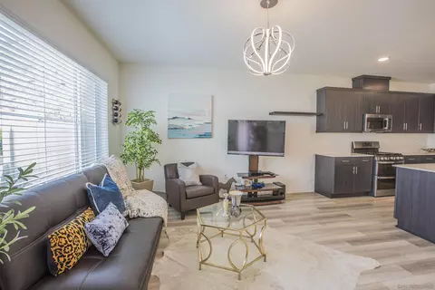 Living - 356 Sweet Pl, Fallbrook, CA 92028 photo 1 of 1
