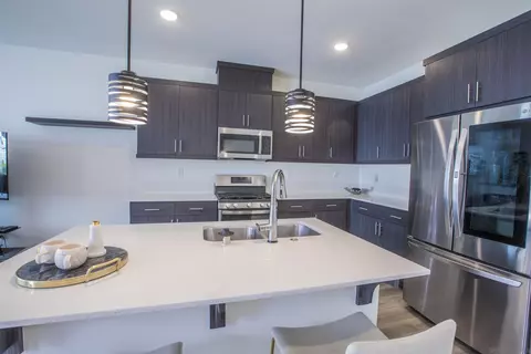 Kitchen - 356 Sweet Pl, Fallbrook, CA 92028 photo 3 of 5