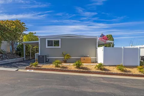 7467 Mission Gorge Rd #302, Santee, CA 92071 photo 2