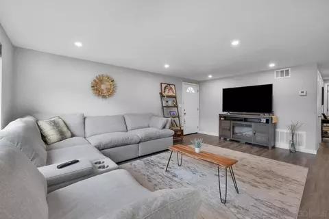 7467 Mission Gorge Rd #302, Santee, CA 92071 photo 14