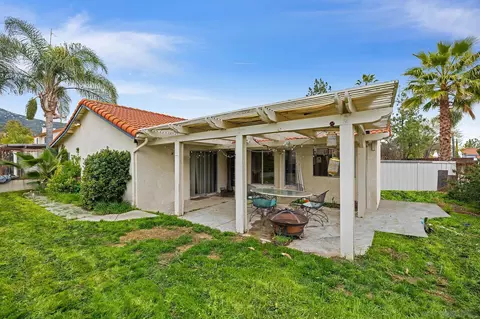 Exterior - 31297 Huron St, Temecula, CA 92592 photo 4 of 11
