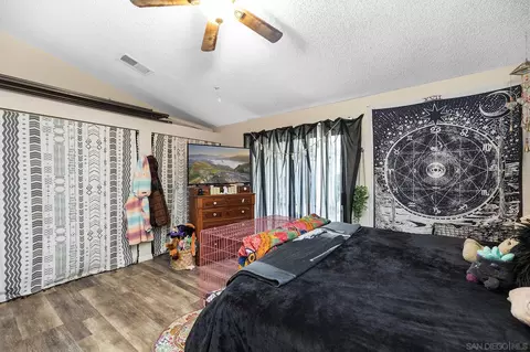 Bedroom - 31297 Huron St, Temecula, CA 92592 photo 2 of 5