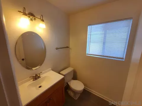 631-33 Hillside Ter, Vista, CA 92084 photo 4