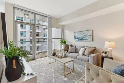 253 10th Ave #527, San Diego, CA 92101