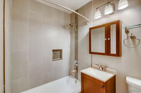 Bath - 4444 68th St, La Mesa, CA 91942 photo 2 of 2