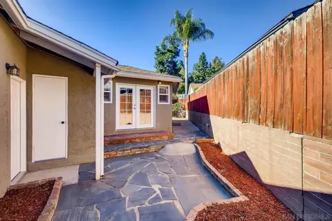 Exterior - 4444 68th St, La Mesa, CA 91942 photo 8 of 10