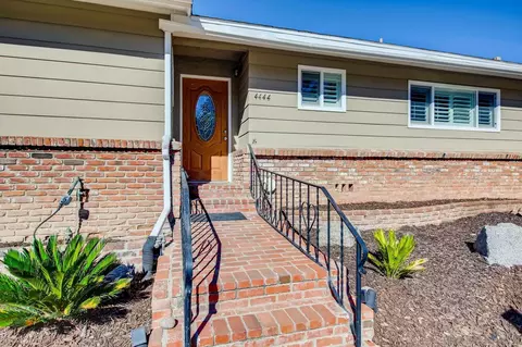 Exterior - 4444 68th St, La Mesa, CA 91942 photo 4 of 10