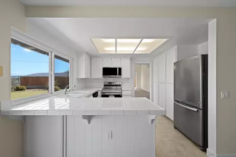 11004 Del Rio Rd, Spring Valley, CA 91978 photo 19