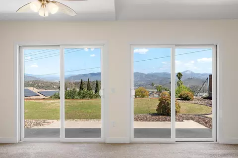 11004 Del Rio Rd, Spring Valley, CA 91978 photo 11