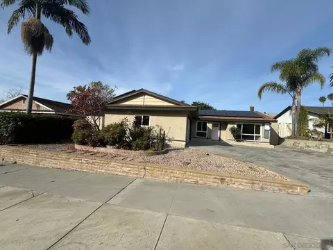 Exterior - 2729 Harriet St, Oceanside, CA 92056 photo 3 of 4