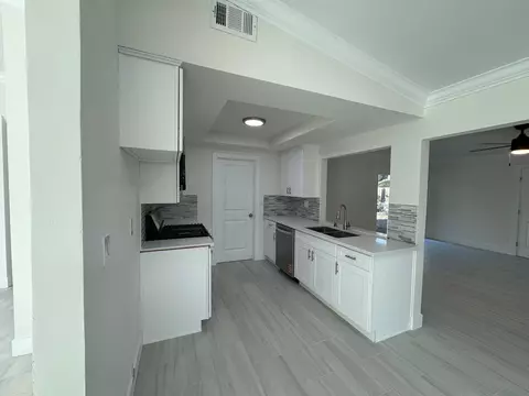 Kitchen - 2729 Harriet St, Oceanside, CA 92056 photo 2 of 3