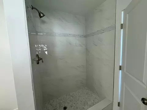 Bath - 2729 Harriet St, Oceanside, CA 92056 photo 1 of 2