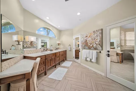 Bath - 3307 Wentworth Dr, Jamul, CA 91935 photo 6 of 10