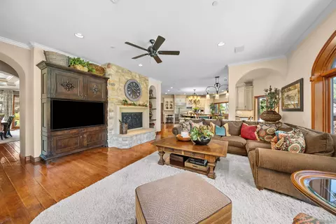 Living - 3307 Wentworth Dr, Jamul, CA 91935 photo 2 of 4