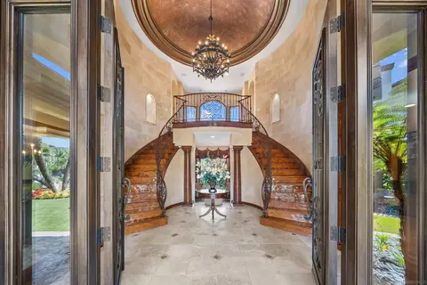 Entry Way - 3307 Wentworth Dr, Jamul, CA 91935 photo 2 of 6