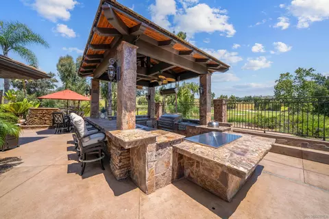 Kitchen - 3307 Wentworth Dr, Jamul, CA 91935 photo 5 of 6