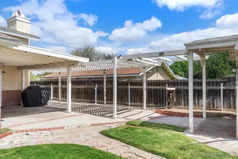 11200 Campbell Ave, Riverside, CA 92505 photo 18