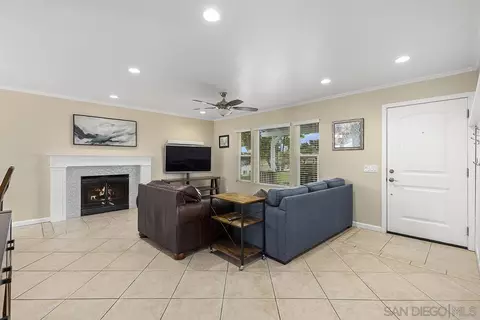 12228 Colony Dr, Poway, CA 92064 photo 7
