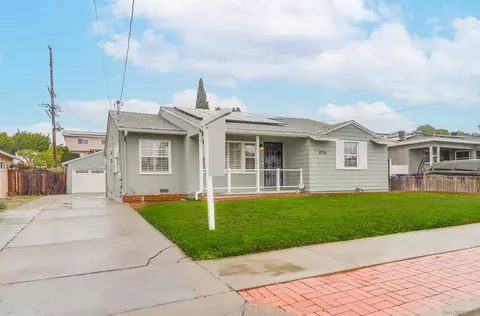 8734 Dallas St, La Mesa, CA 91942