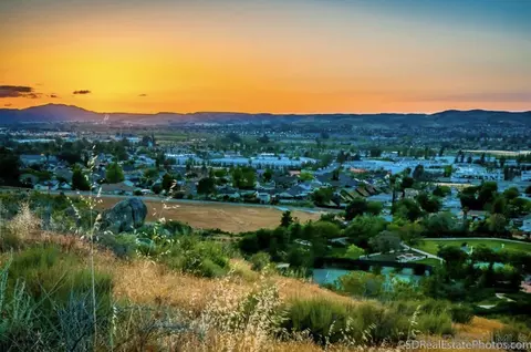 9122 Shadow Hill Rd #TR 817 BLK 7  2, Santee, CA 92071