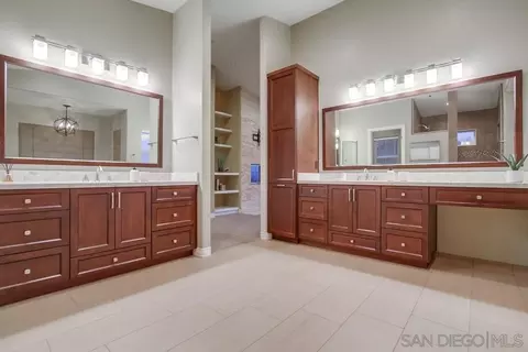 Bath - 16717 Sky Valley Dr, Ramona, CA 92065 photo 3 of 7