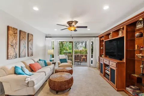 12505 Oaks North Dr #137, San Diego, CA 92128