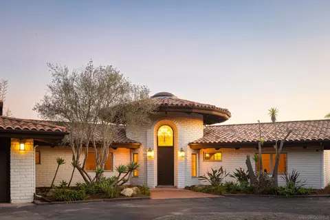 1256 Rancho Encinitas Dr, Encinitas, CA 92024