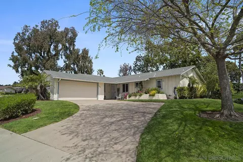 5745 Ferber St, San Diego, CA 92122