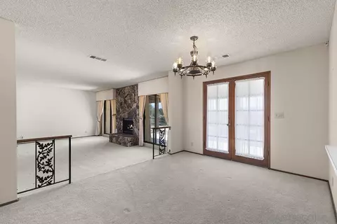 Living - 28885 Stonegate Dr, Valley Center, CA 92082 photo 6 of 7