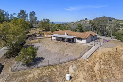 Exterior - 28885 Stonegate Dr, Valley Center, CA 92082 photo 6 of 13