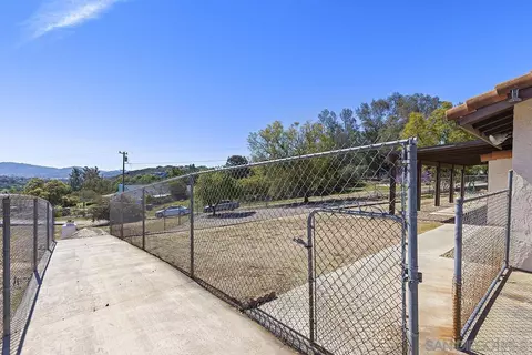 Exterior - 28885 Stonegate Dr, Valley Center, CA 92082 photo 13 of 13