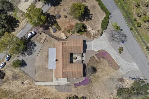 View/Area - 28885 Stonegate Dr, Valley Center, CA 92082 photo 3 of 19