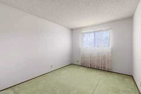 Bedroom - 28885 Stonegate Dr, Valley Center, CA 92082 photo 3 of 6