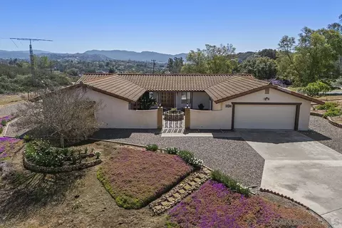 28885 Stonegate Dr, Valley Center, CA 92082