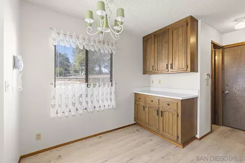Dining - 28885 Stonegate Dr, Valley Center, CA 92082 photo 1 of 1