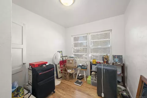 Bedroom - 999 Grant Ave, El Cajon, CA 92020 photo 2 of 3