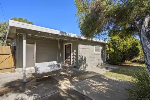 Exterior - 999 Grant Ave, El Cajon, CA 92020 photo 3 of 8