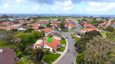 6733 Camino Del Prado, Carlsbad, CA 92011