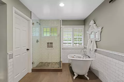 Bath - 16327 Woodson View Rd, Poway, CA 92064 photo 6 of 7