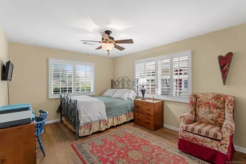 Bedroom - 16327 Woodson View Rd, Poway, CA 92064 photo 2 of 8