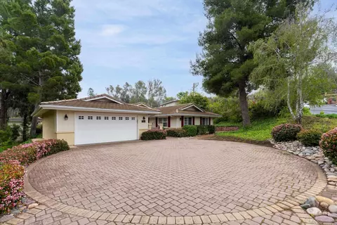 Exterior - 16327 Woodson View Rd, Poway, CA 92064 photo 2 of 7