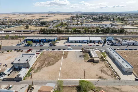 View/Area - 38717 E 6th St, Palmdale, CA 93550 photo 2 of 4