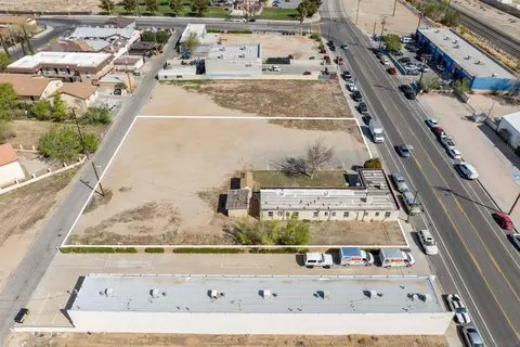 View/Area - 38717 E 6th St, Palmdale, CA 93550 photo 1 of 4