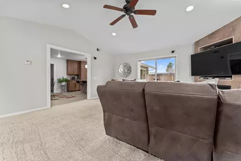 1509 Bel Air Ct, Redlands, CA 92373 photo 20