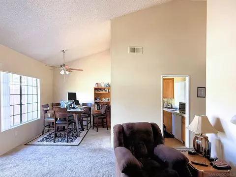 1565 Apache UNIT D, Chula Vista, CA 91910 photo 5